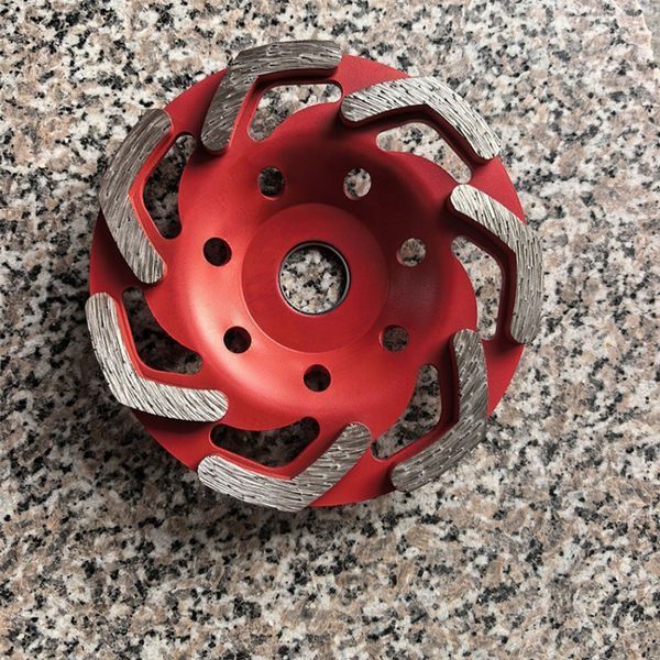 Tarcza diamentowa garnkowa TURBO 125 mm do szlifowania betonu 7 segment&oacute;w