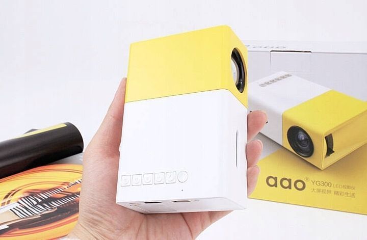 Przenośne Kino Domowe MINI Projektor Rzutnik LED FULL HD USB, Biały