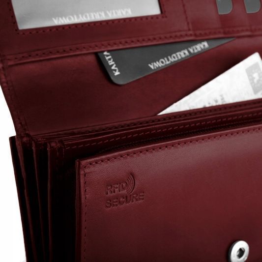 Portfel Damski Betlewski BPD-DZ-17 Bordo RFID Secure Elegancki Organizer, Czerwony